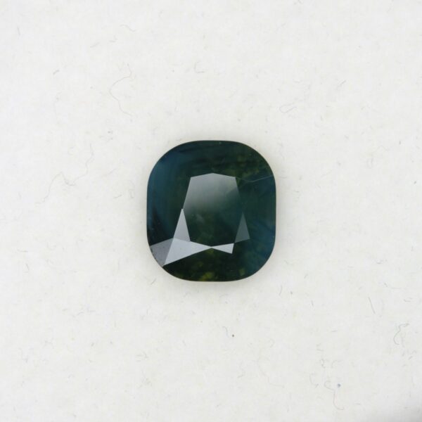 Saphir d'Auvergne 7,5x6,9mm 2,44ct – Image 3
